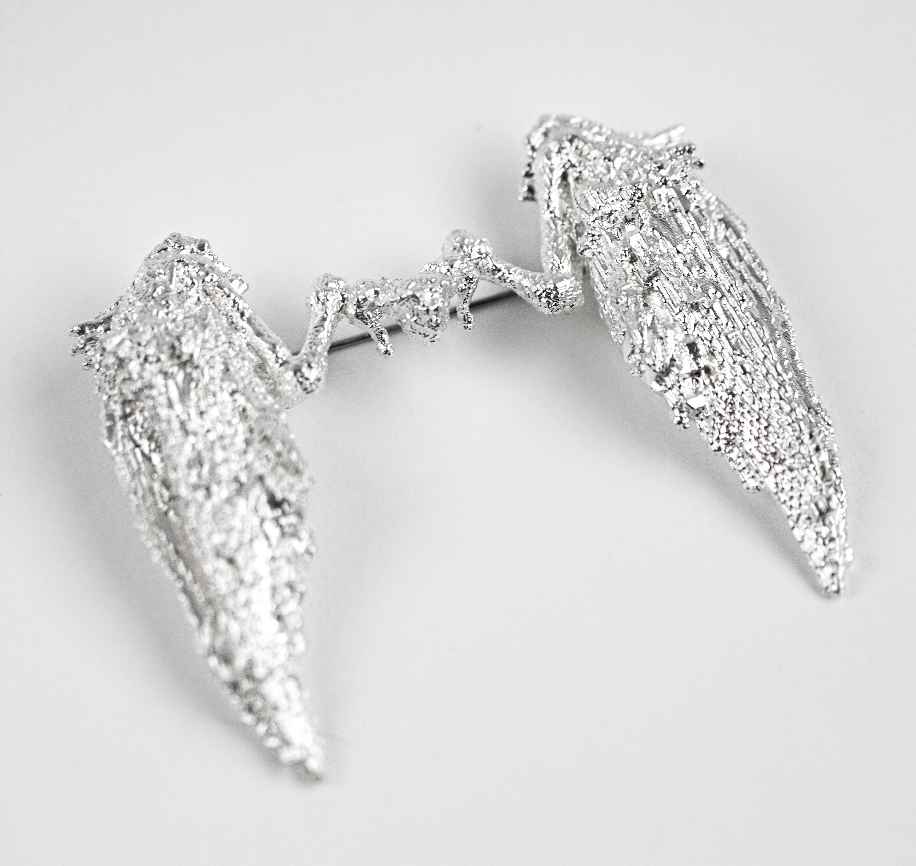 PIGEON ANGEL BROOCH