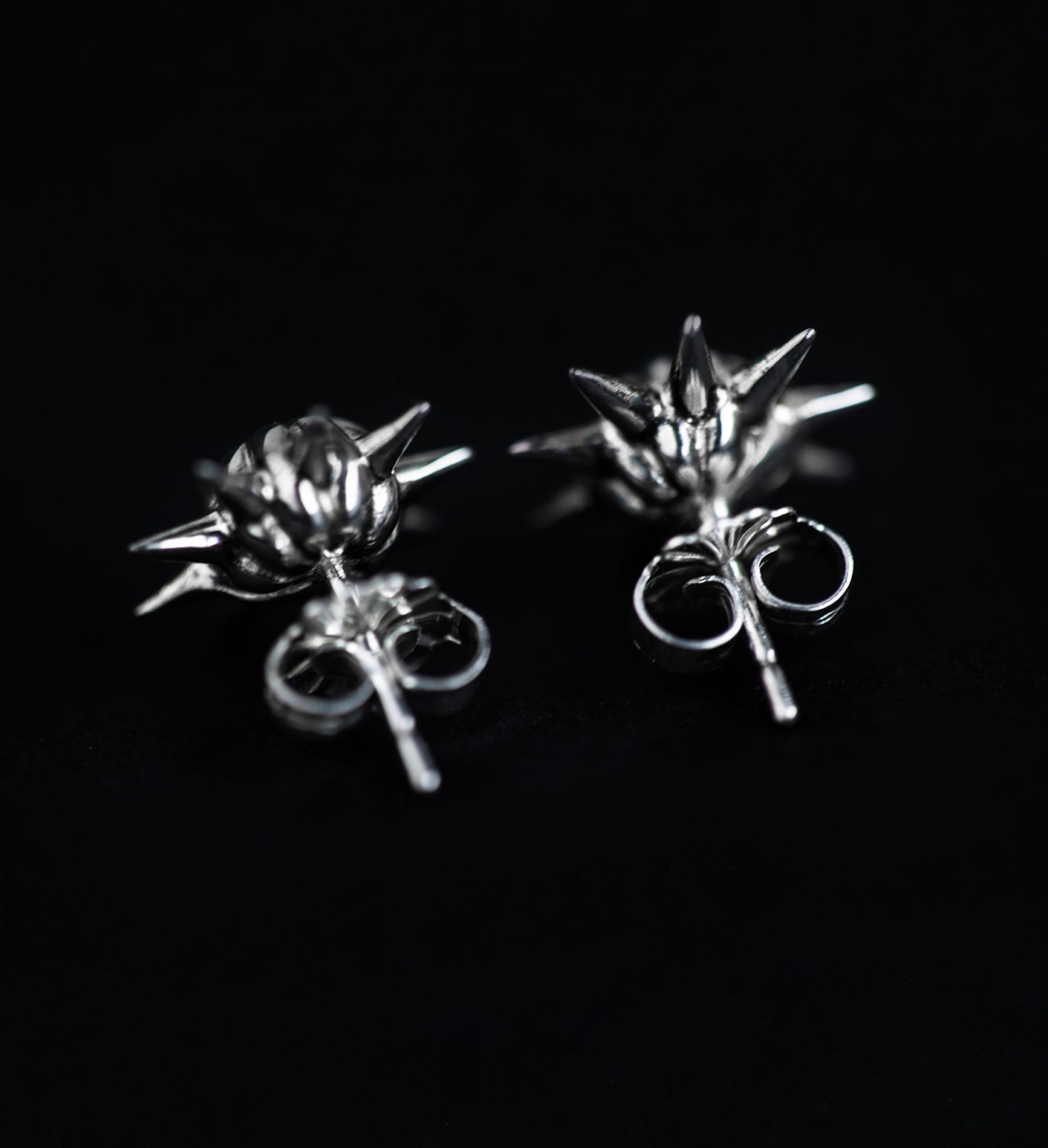 CALYX STUDS